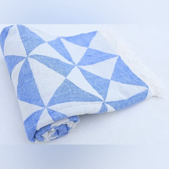 Nautical Triangle Blue 42 x 72 Two Sided Blanket Towel 100% Organic Cotton - Picture 3 of 5
